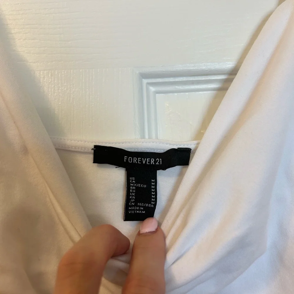 Forever 21 White Tie Strap Camisole - Picture 8 of 10